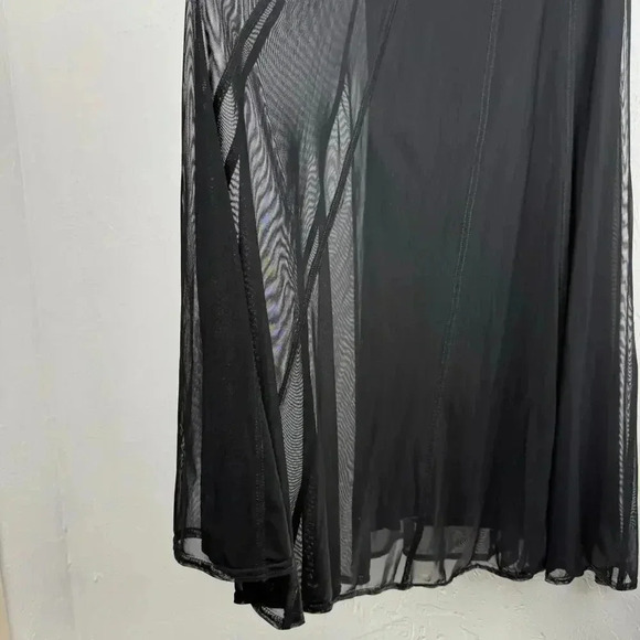 Veronique‎ Young Maxi Skirt Size 8 Black Lined Mesh - Picture 8 of 11